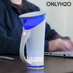 Inteligentný pohár na vodu